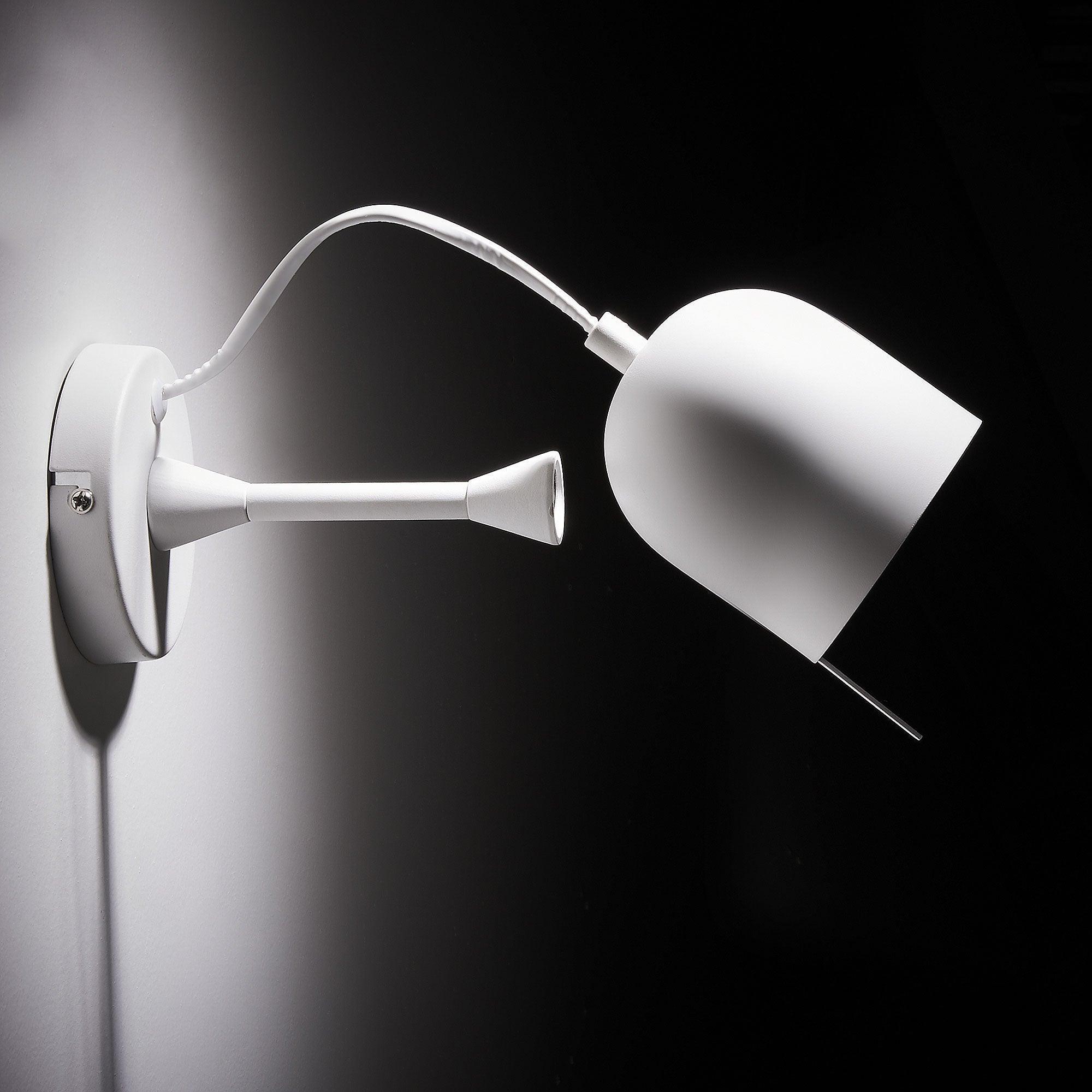 Lampa ścienna LUCILLA biały La Forma Eye on Design