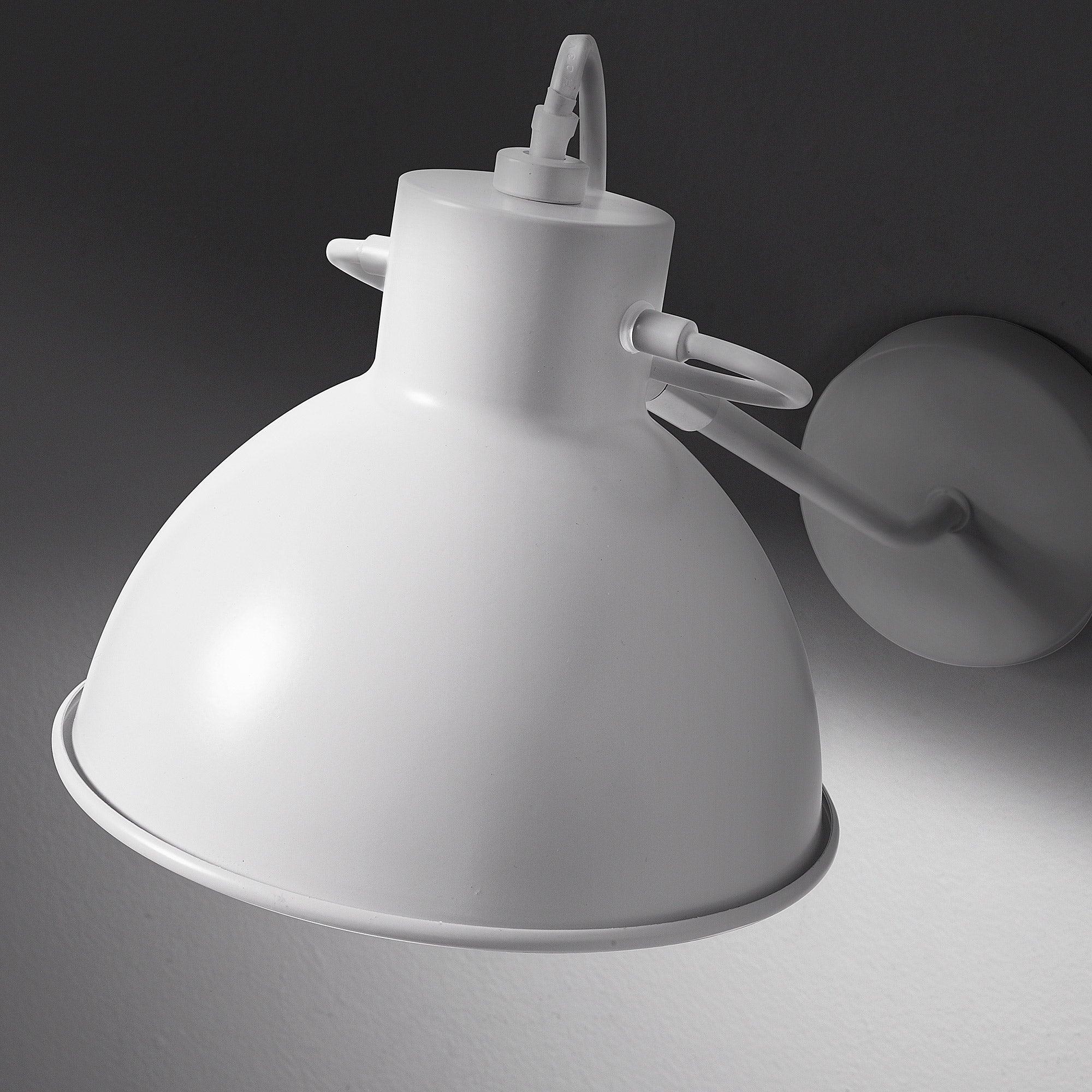 Lampa ścienna OFFELIS biały La Forma Eye on Design