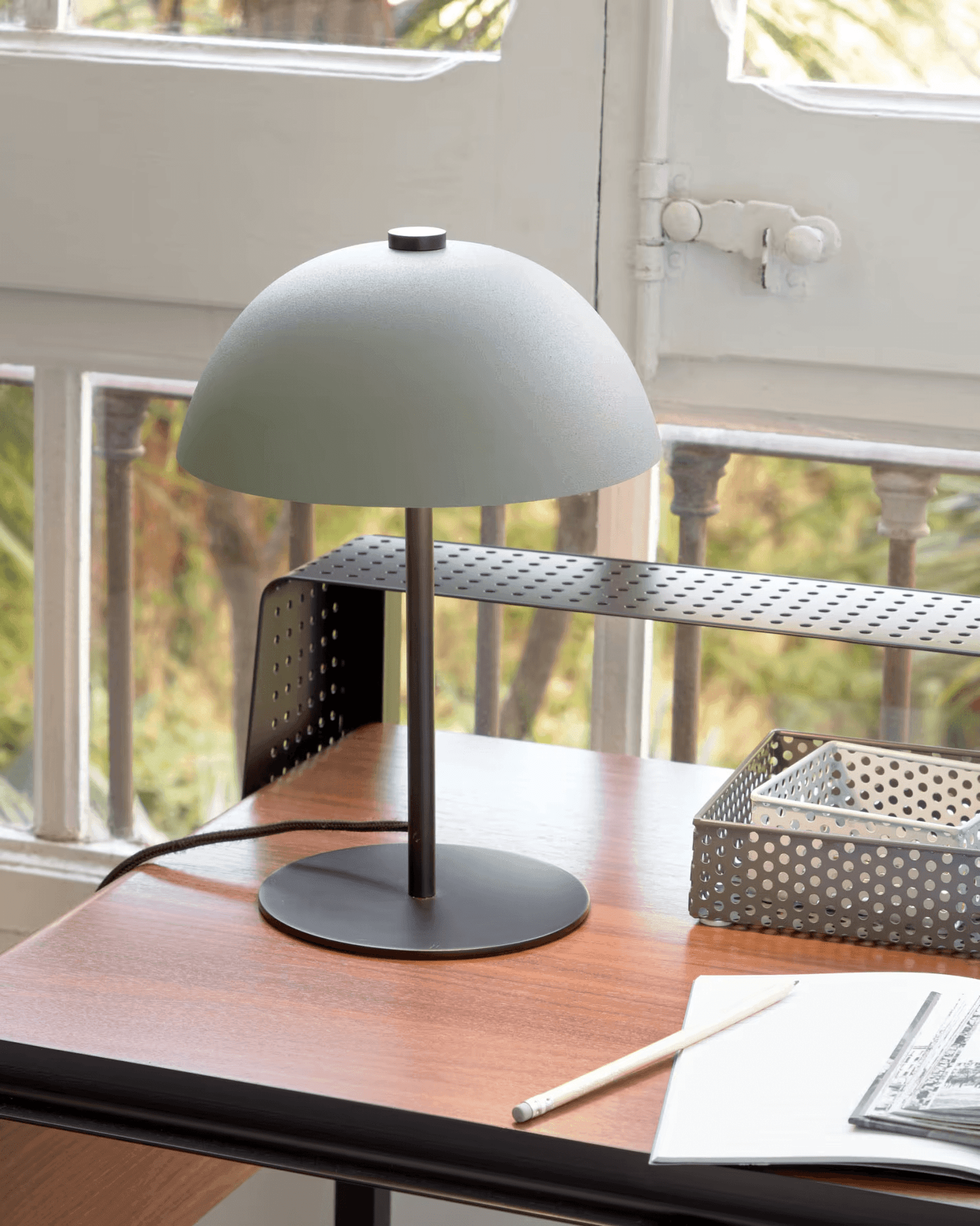 Lampa stołowa ALEYLA zielony La Forma Eye on Design