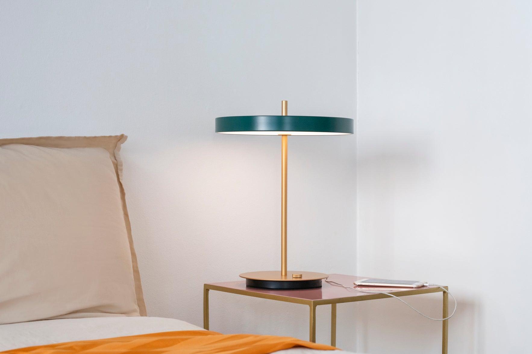 Lampa stołowa ASTERIA TABLE butelkowy zielony UMAGE Eye on Design