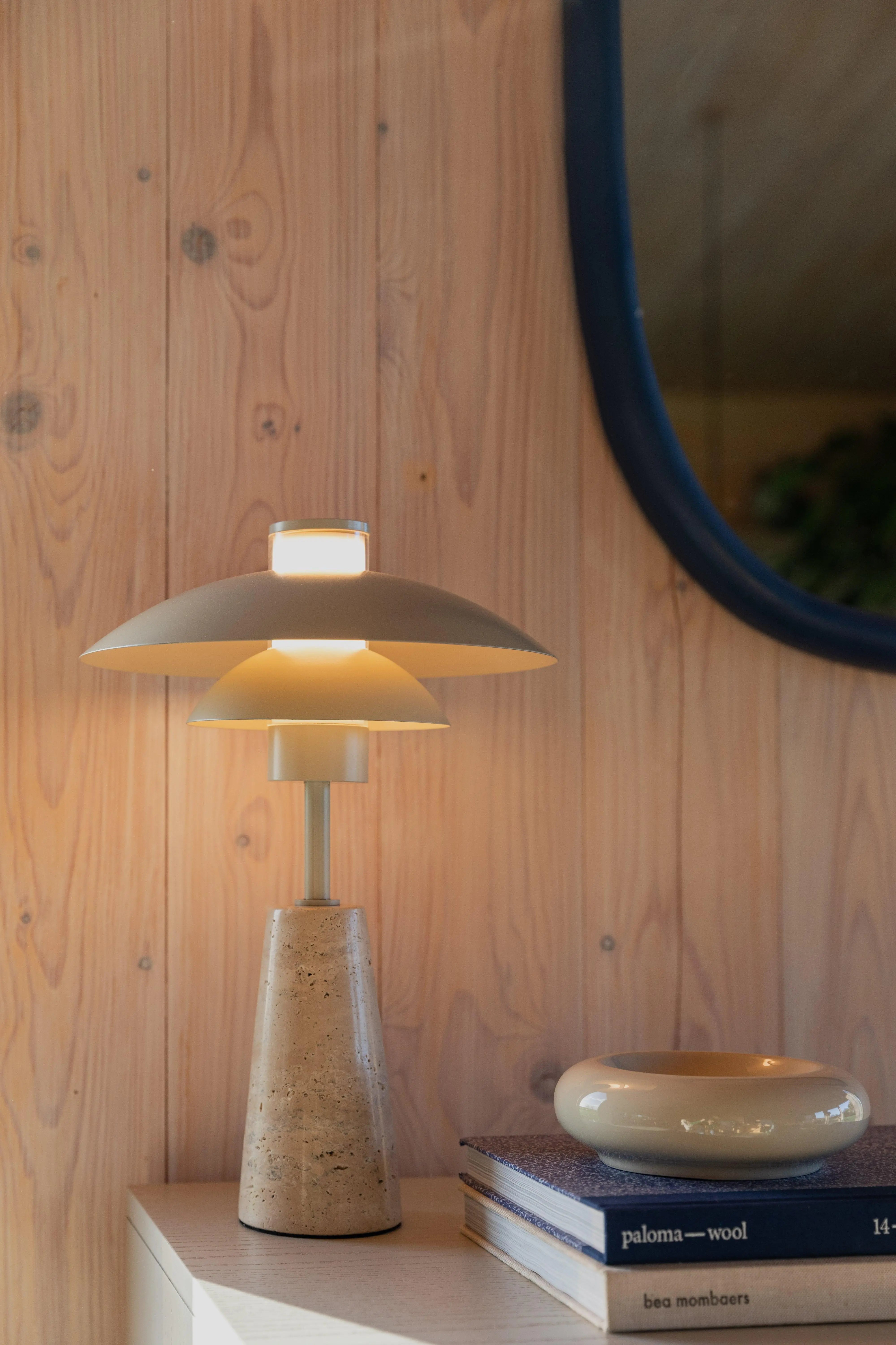 Lampa stołowa COLE beżowy trawertyn Zuiver Eye on Design