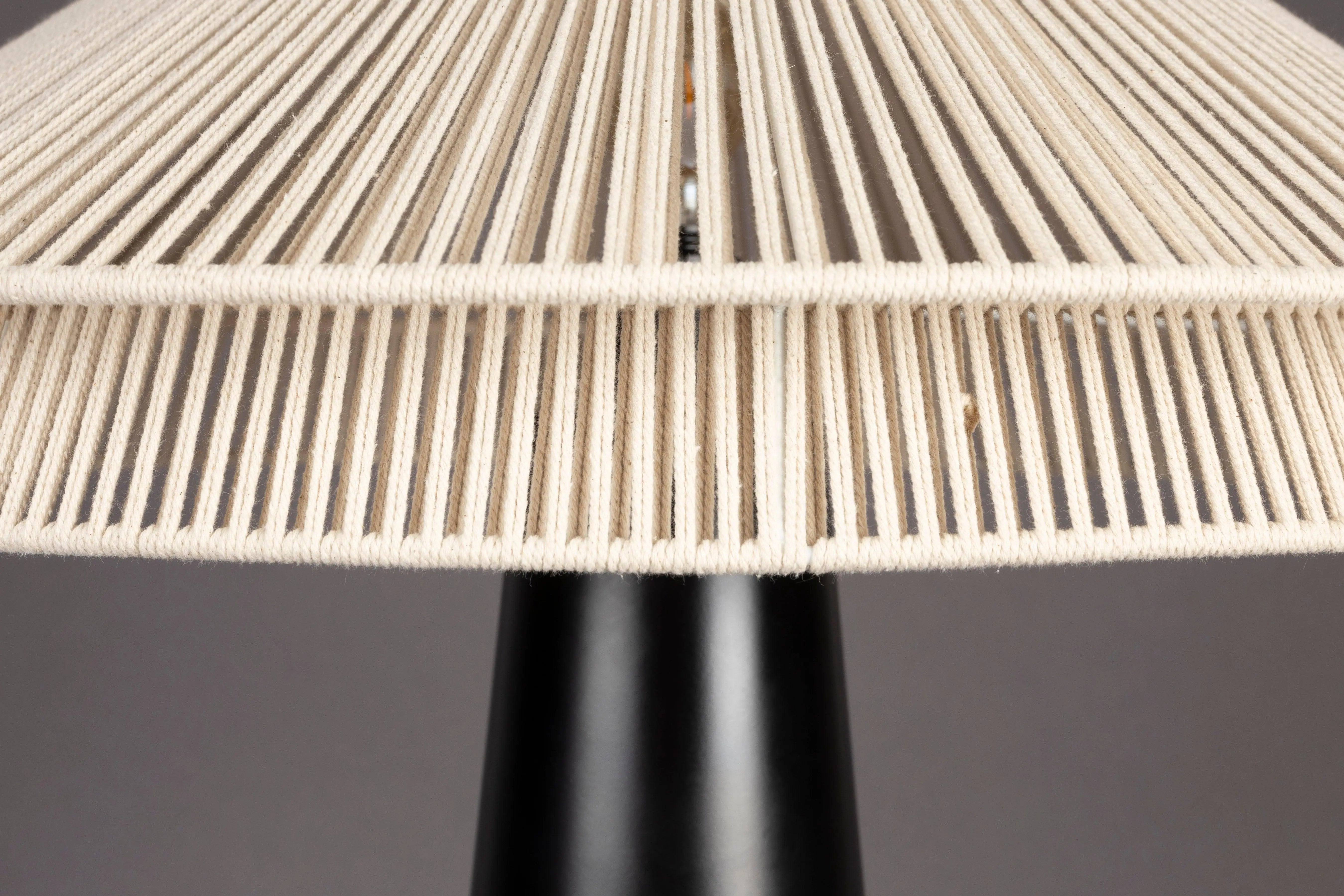 Lampa stołowa ELON beżowy z czarną podstawą – Dutchbone