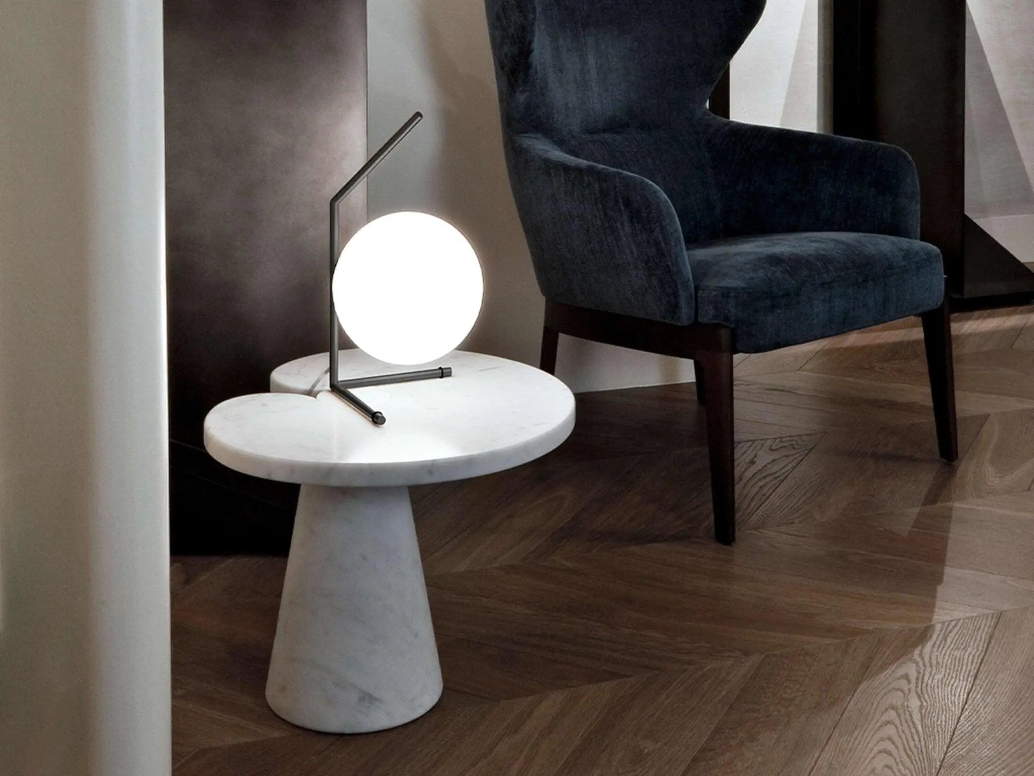 Lampa stołowa IC LIGHTS LOW czarny – Flos
