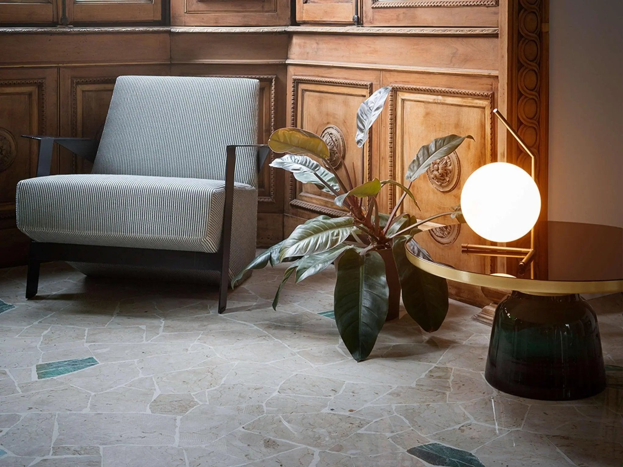 Lampa stołowa IC LIGHTS LOW mosiężny – Flos