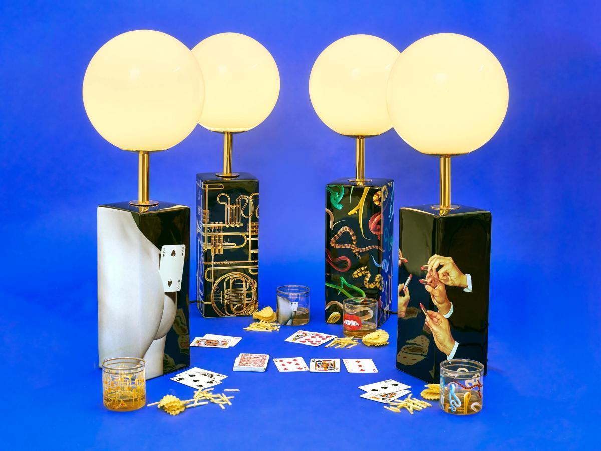 Lampa stołowa LIPSTICKS czarny Seletti Eye on Design