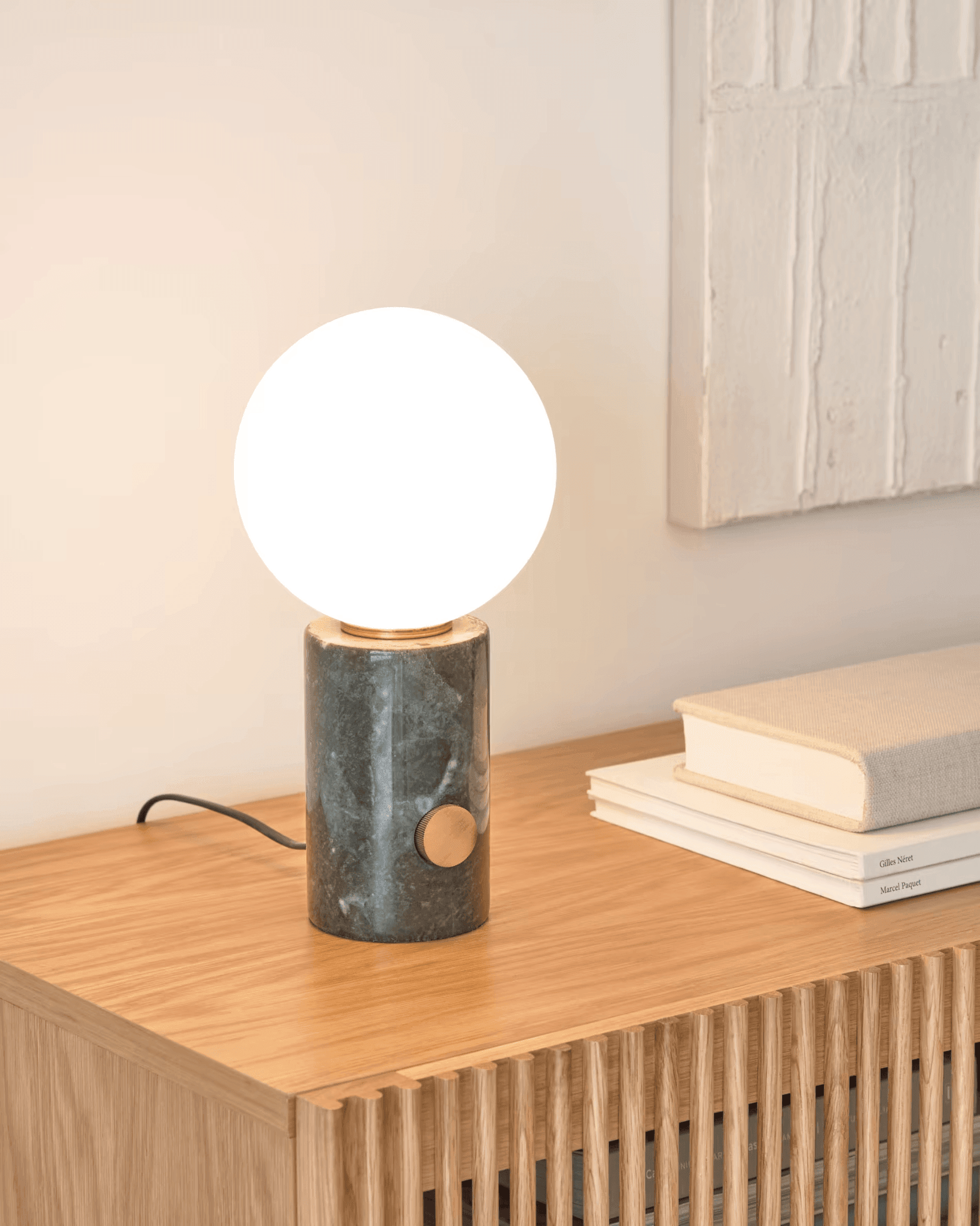 Lampa stołowa LONELA marmur La Forma Eye on Design