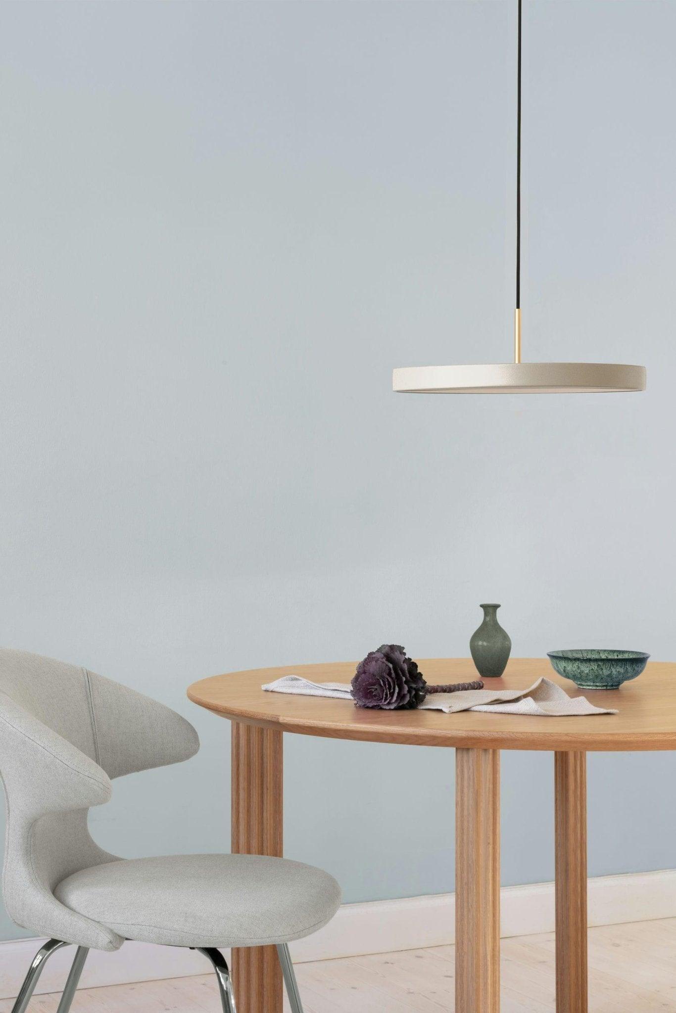 Lampa wisząca ASTERIA perłowy UMAGE Eye on Design