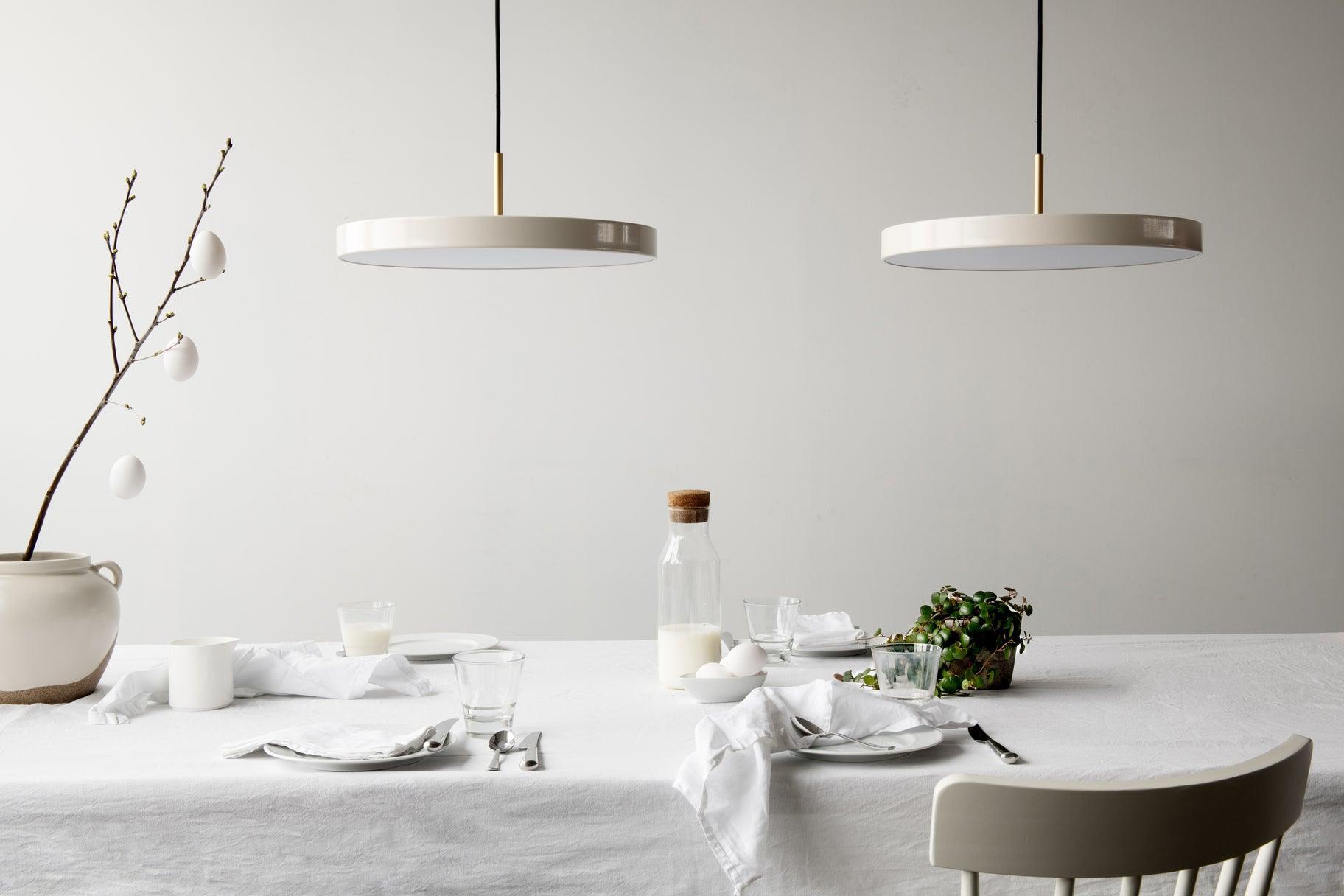 Lampa wisząca ASTERIA perłowy UMAGE Eye on Design