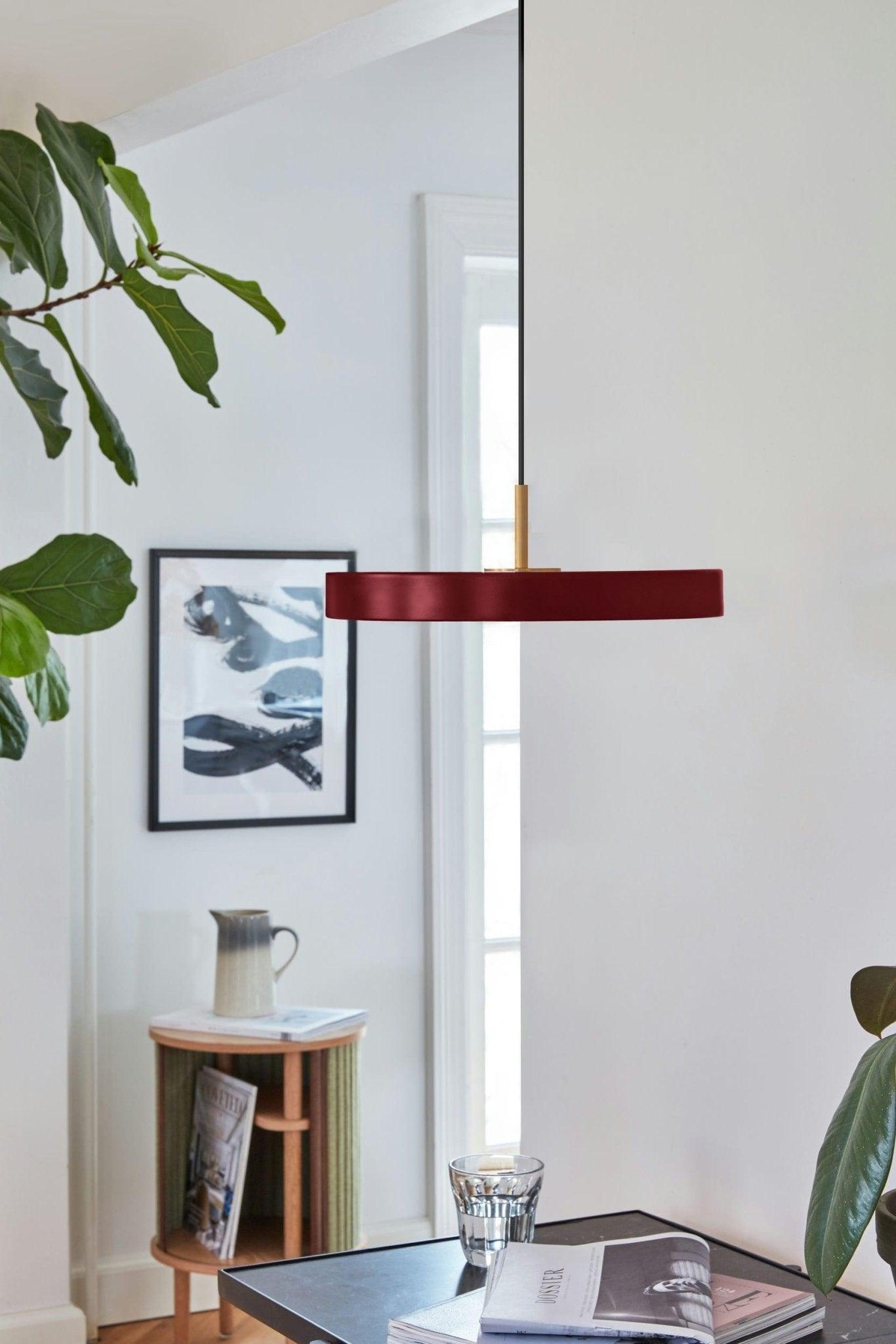 Lampa wisząca ASTERIA rubinowy UMAGE Eye on Design