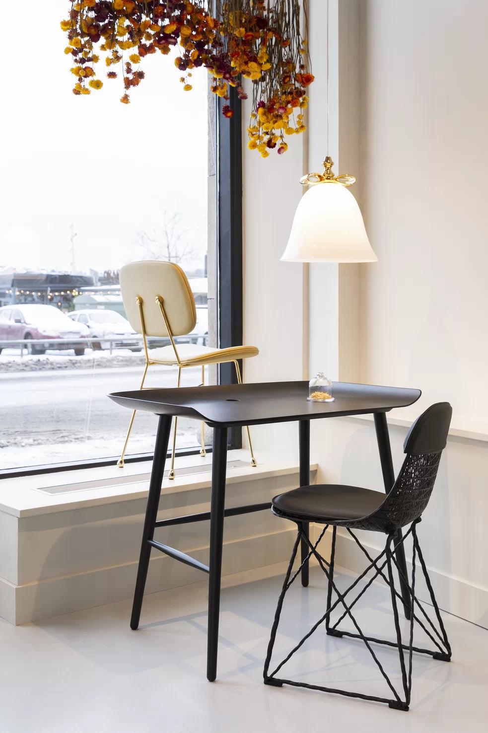 Lampa wisząca BELL dymione szkło ze złotym Moooi Eye on Design