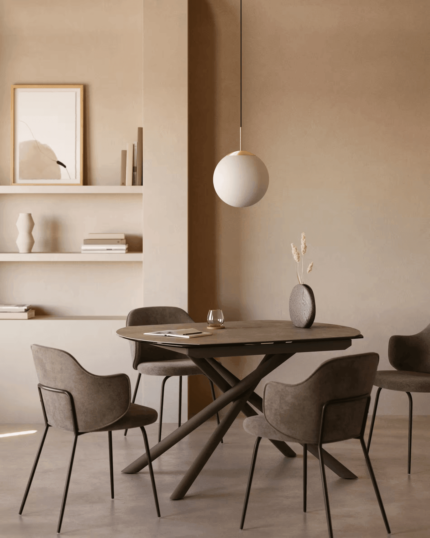 Lampa wisząca MAHALA mosiężny La Forma Eye on Design