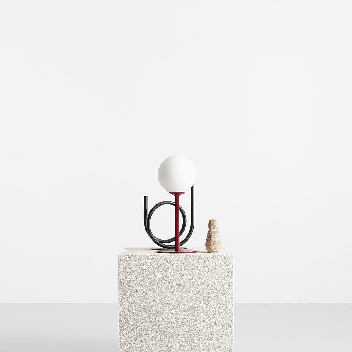 Lampka biurkowa PINNE czerwony Artera Eye on Design