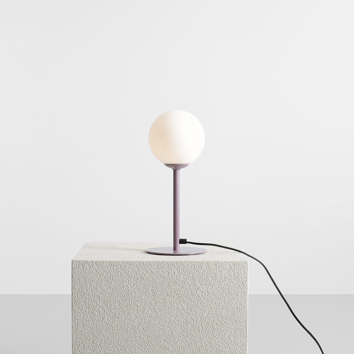 Lampka biurkowa PINNE liliowy Artera Eye on Design