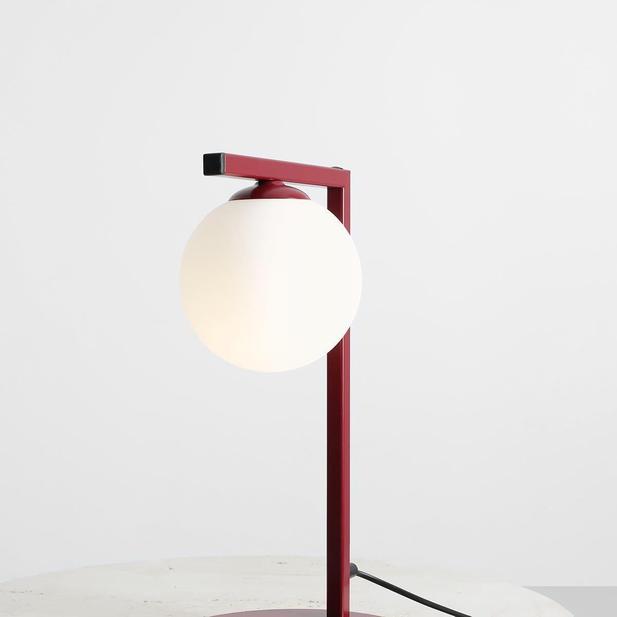 Lampka biurkowa ZAC czerwony Artera Eye on Design