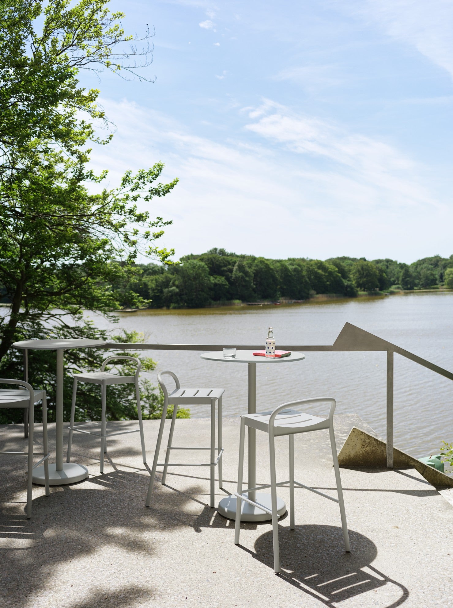 Outdoor Stool LINEAR taupe steel