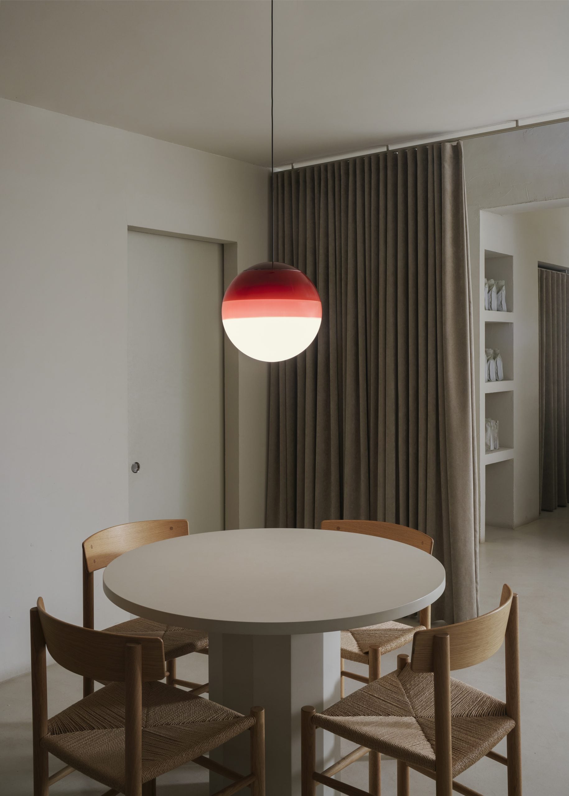 DIPPING Burgundy Pendant Lamp