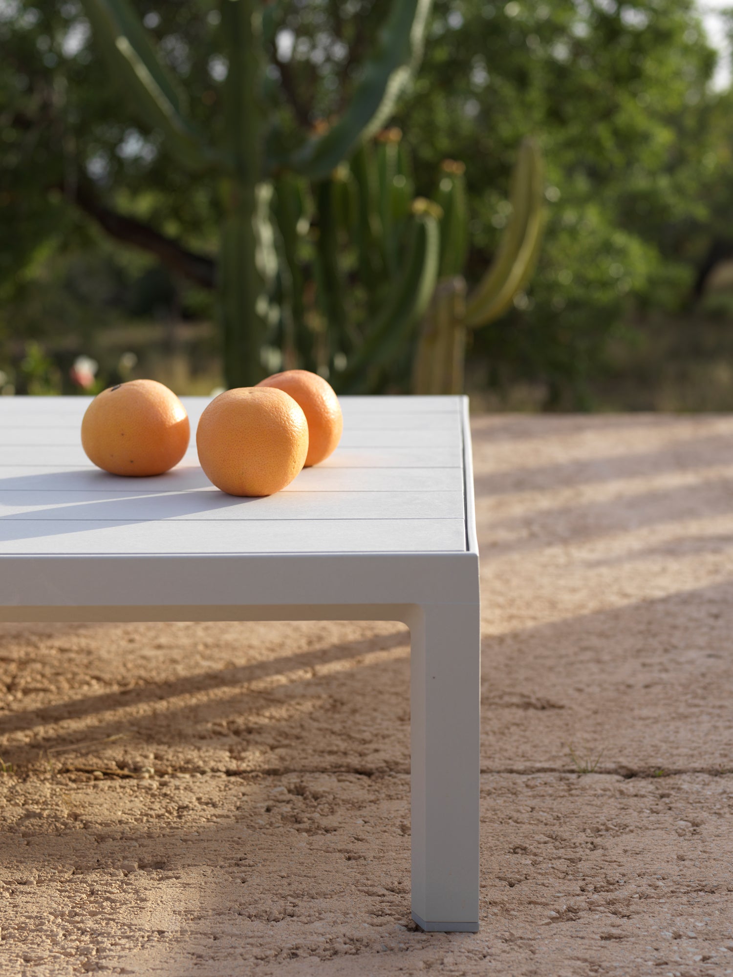 MAXIMO Chalk Square Outdoor Side Table