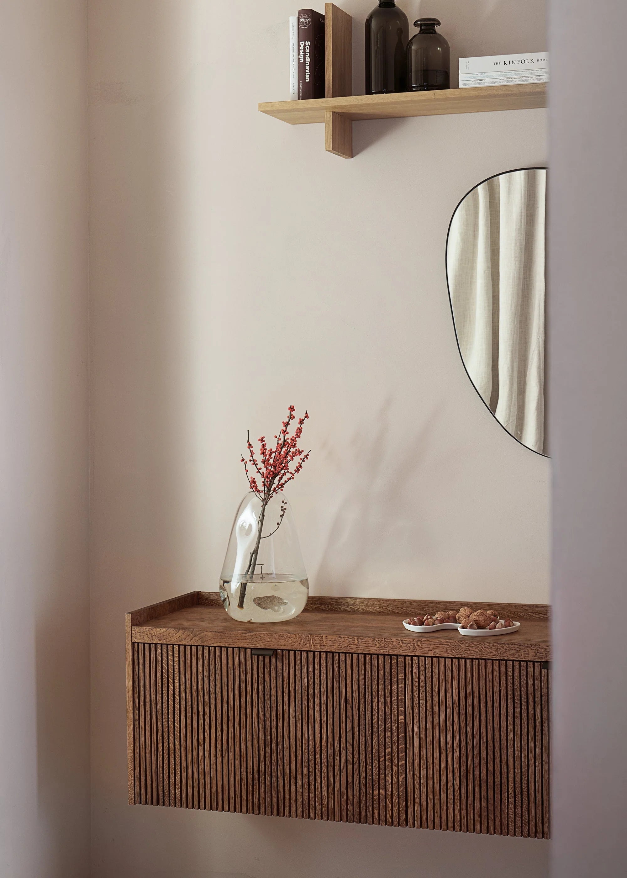 MEDA Wall-Mounted TV Cabinet Oak Wood