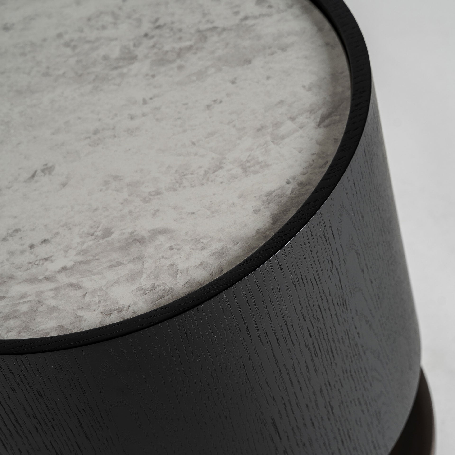 BREIL Black Side Table with Oak Veneer and White Ceramic Top