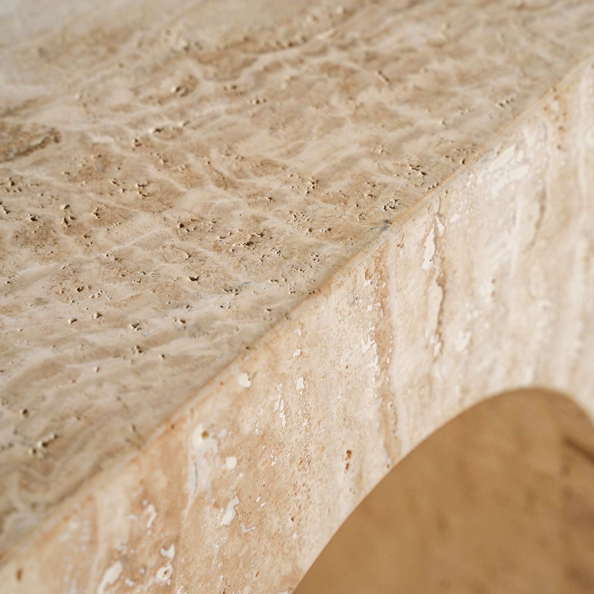 THIENNES Side Table in Travertine