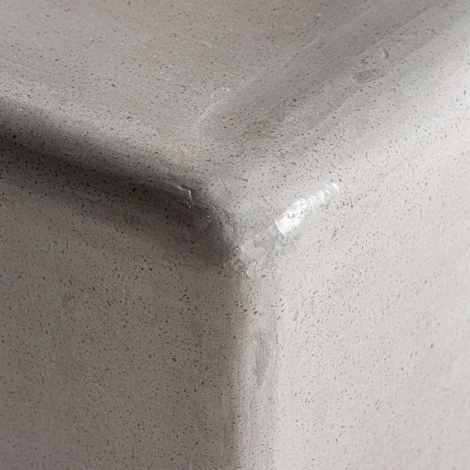 VASTO Side Table Broken White