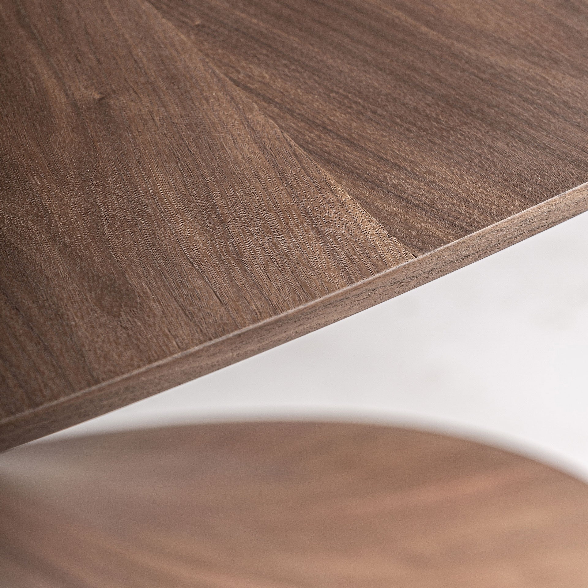 Oval Table SITTARD walnut veneer