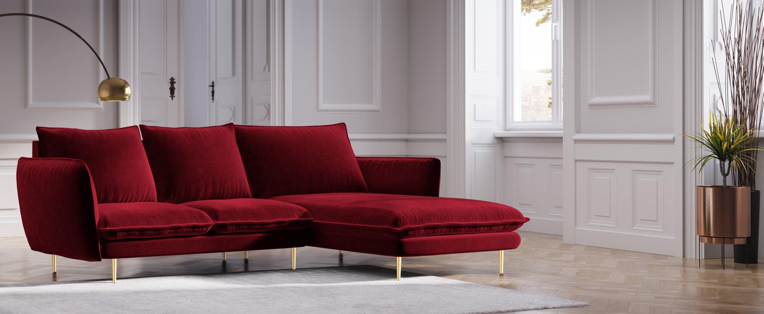 Narożnik aksamitny prawostronny VIENNA bordowy ze złotą podstawą Cosmopolitan Design Eye on Design