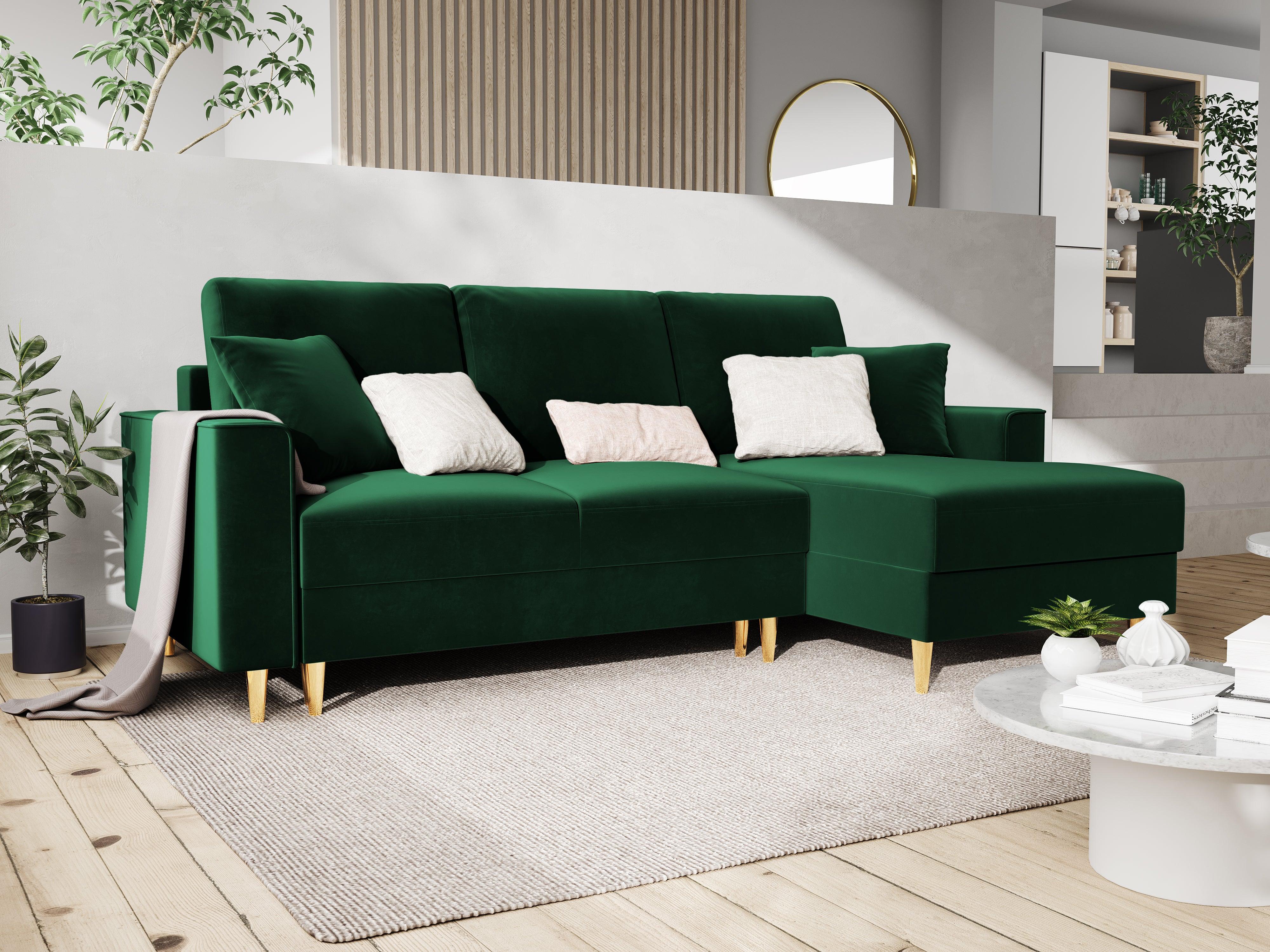 Narożnik prawostronny aksamitny z funkcją spania CARTADERA butelkowa zieleń ze złotą podstawą Mazzini Sofas Eye on Design