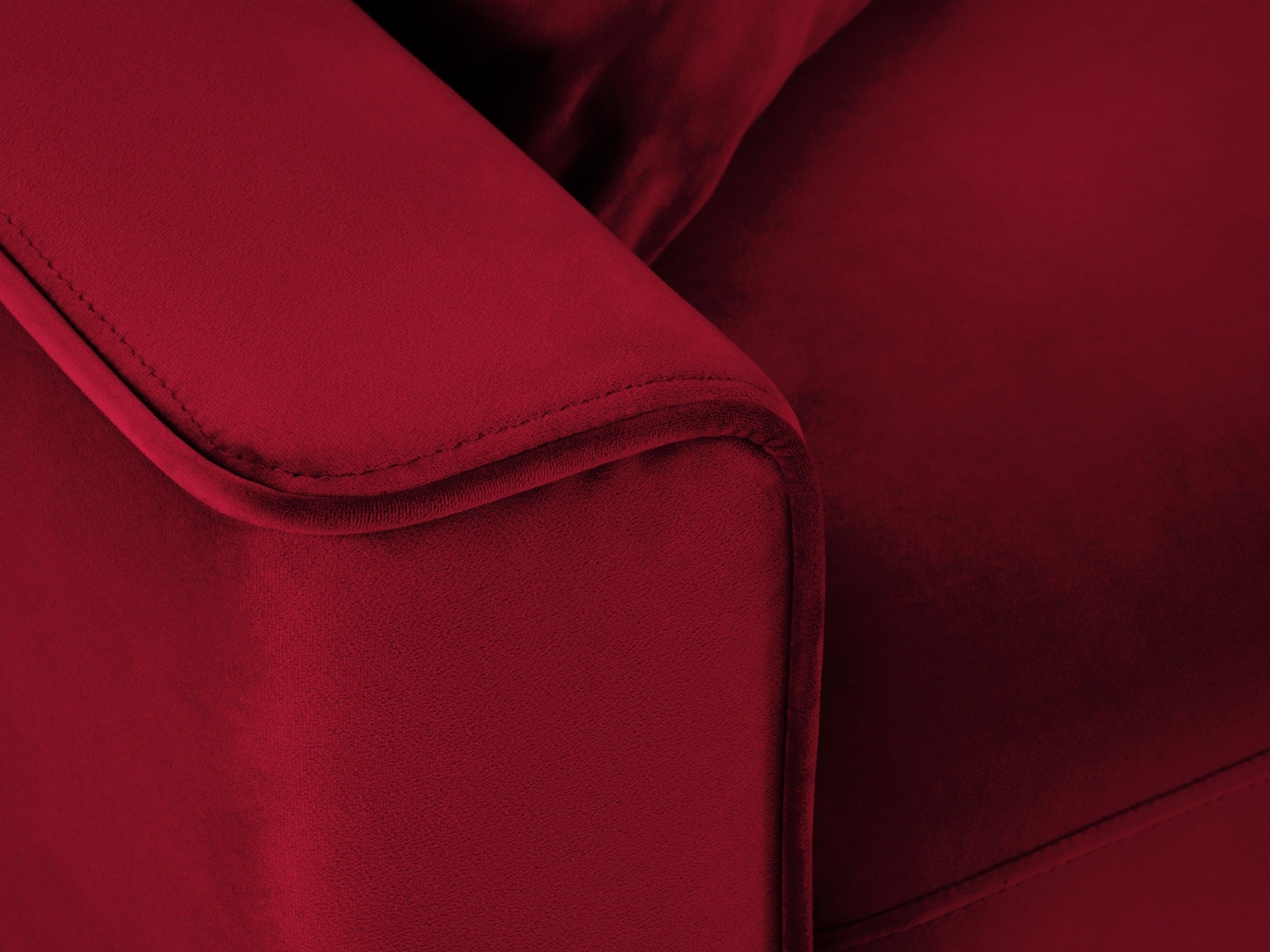 Narożnik prawostronny aksamitny z funkcją spania CARTADERA czerwony z czarną podstawą Mazzini Sofas Eye on Design