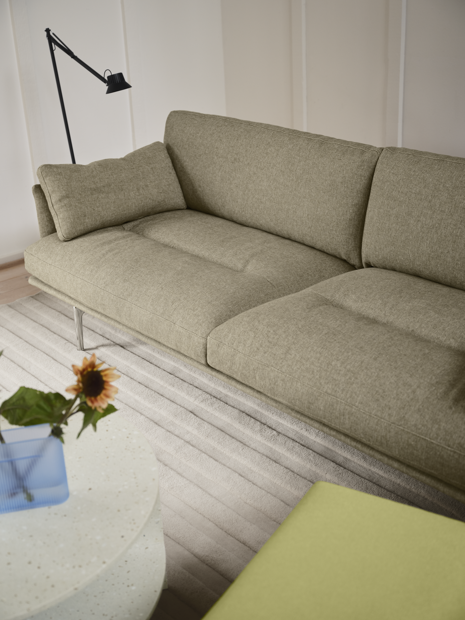 2-Seater Sofa OUTLINE SOFT Upholstered