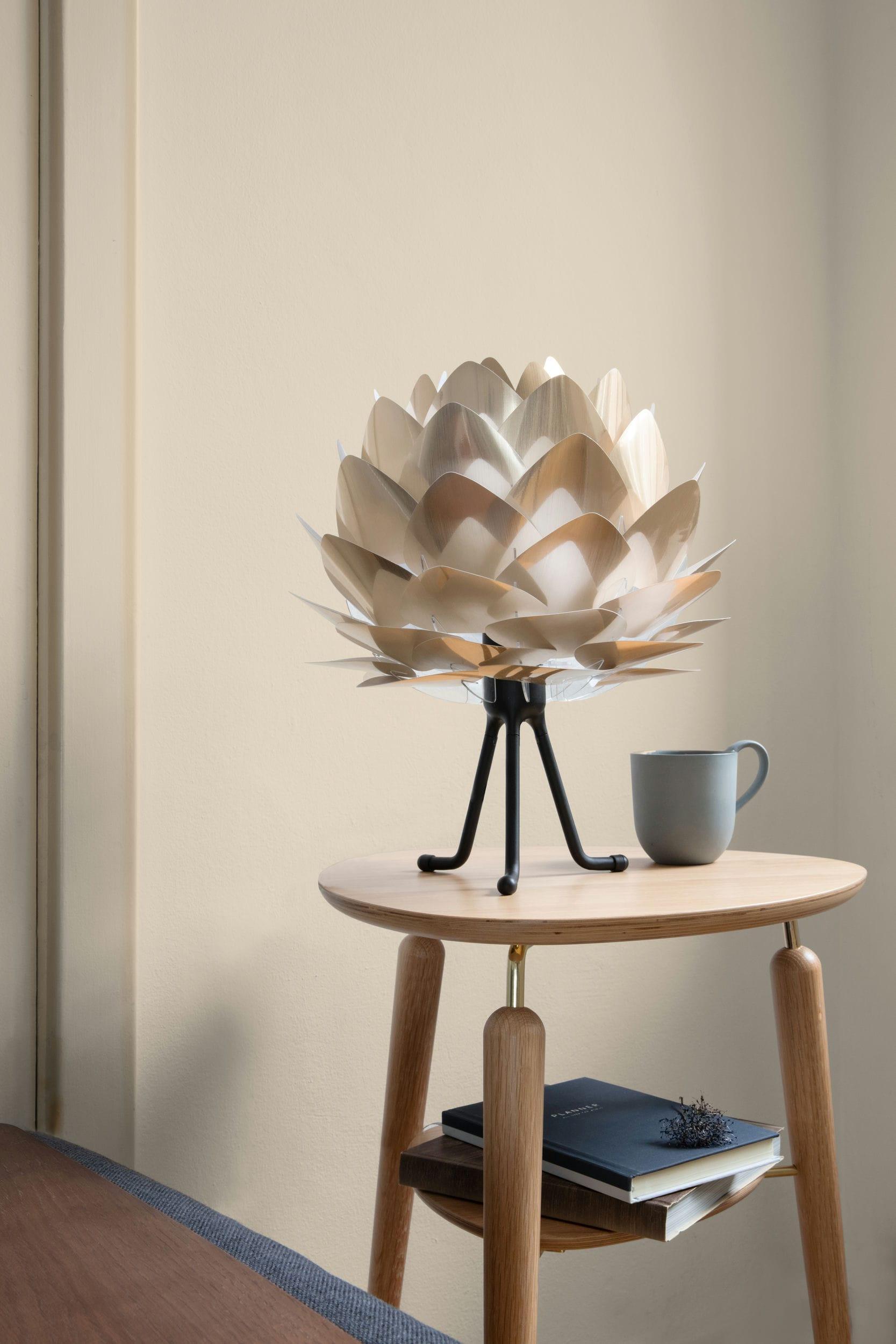 Podstawa lampy stołowej TRIPOD BASE czarny UMAGE Eye on Design