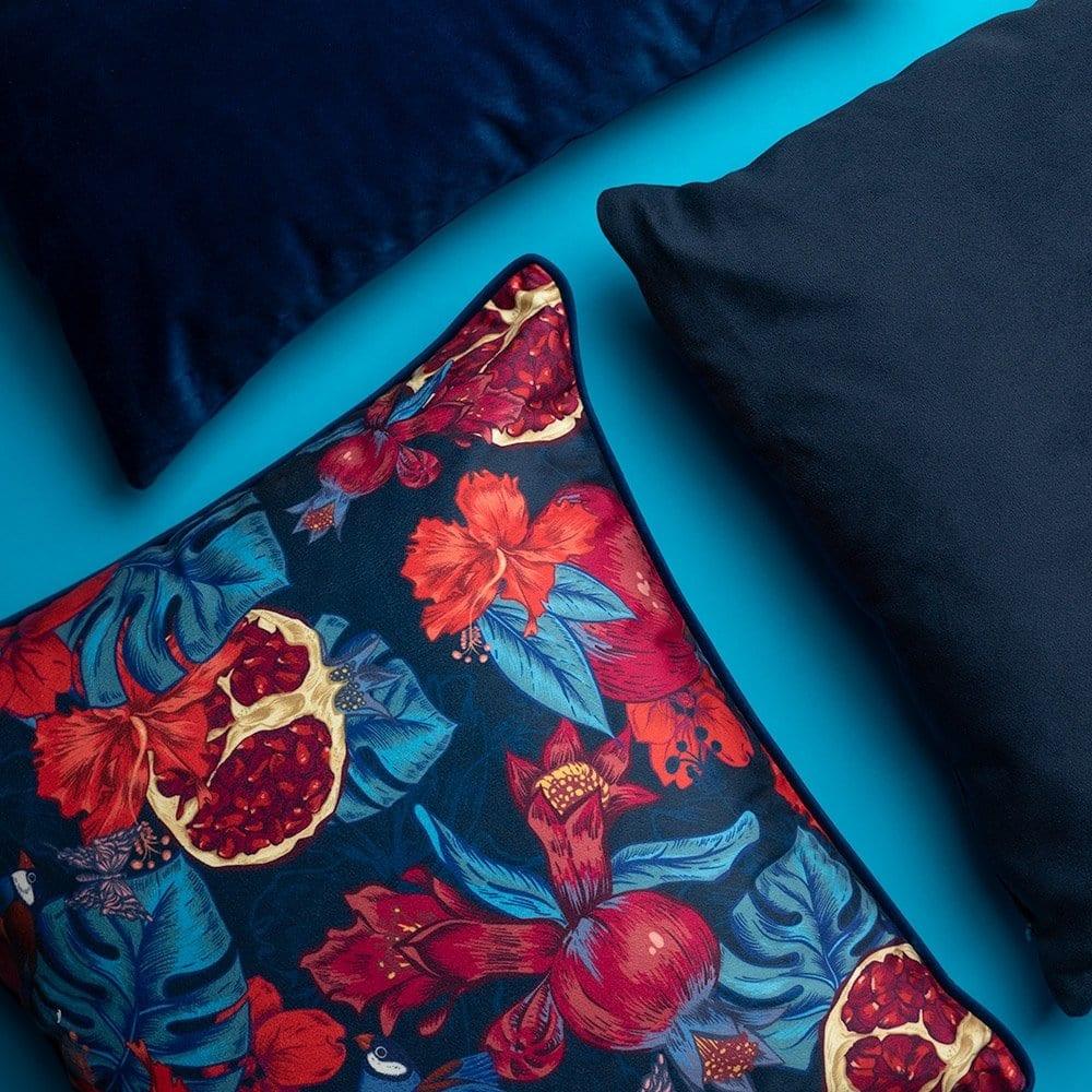Poduszka dekoracyjna GRENADA niebieski Poduszkowcy Eye on Design