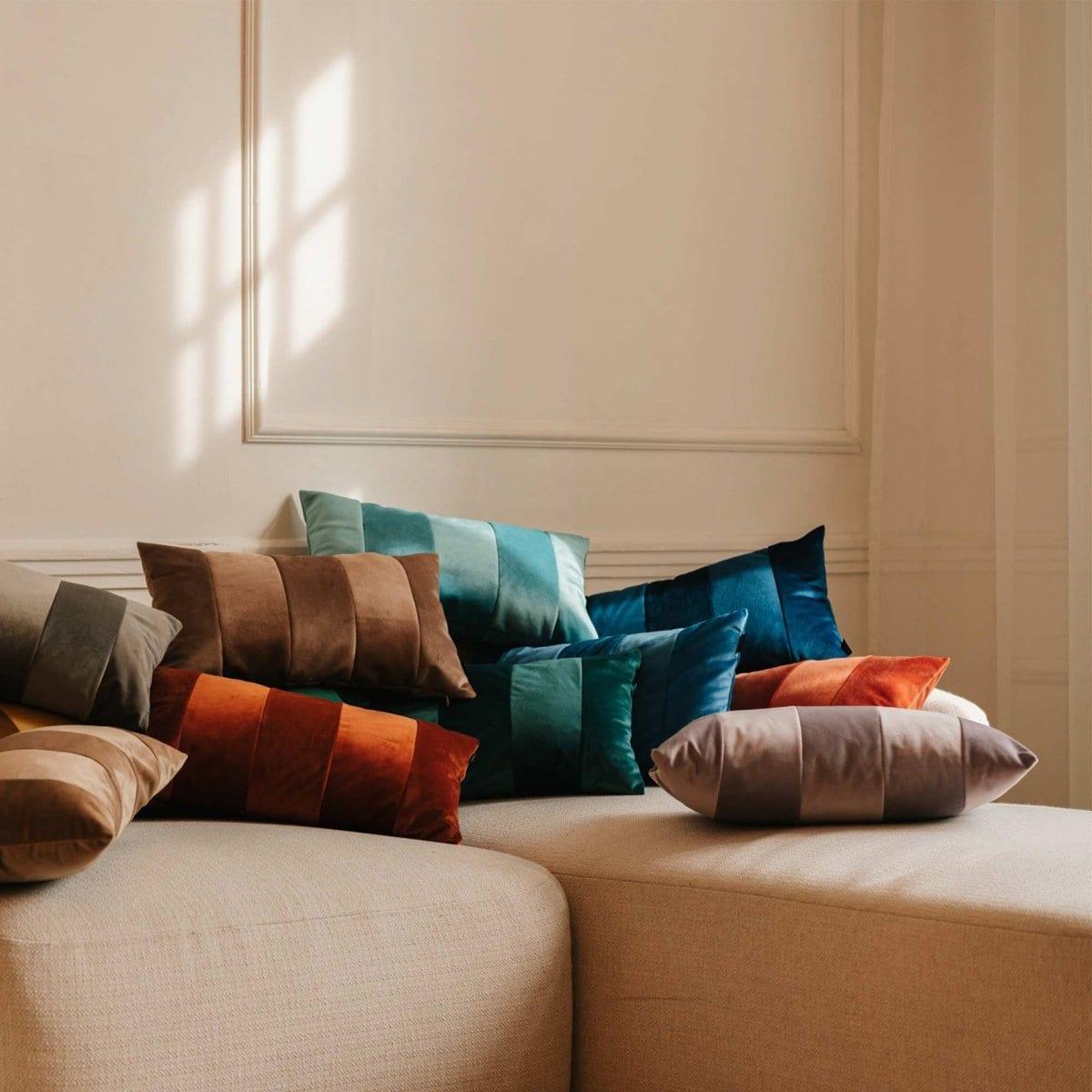 Poduszka dekoracyjna STRIPES ZERO WASTE morski Poduszkowcy Eye on Design