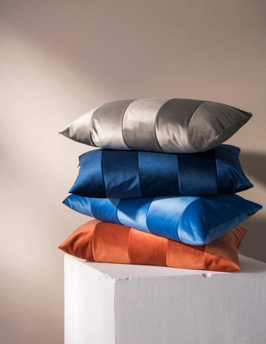 Poduszka dekoracyjna STRIPES ZERO WASTE pomarańczowy Poduszkowcy Eye on Design