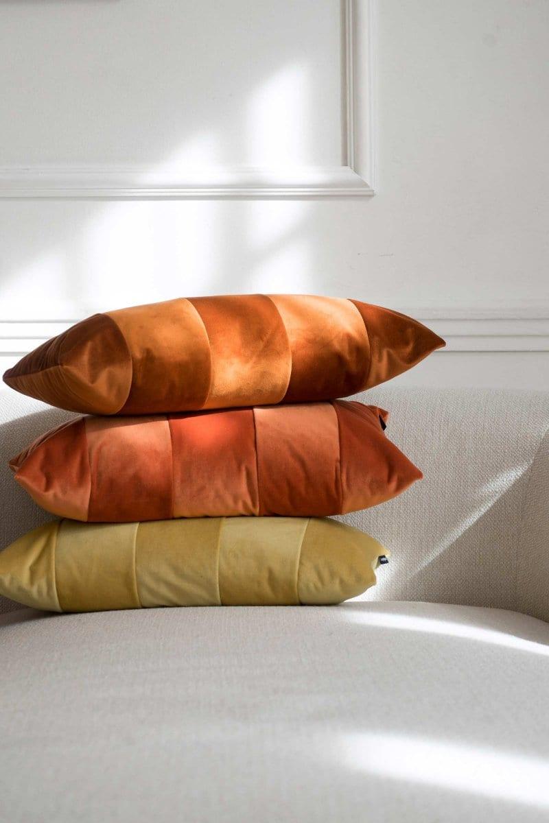Poduszka dekoracyjna STRIPES ZERO WASTE pomarańczowy Poduszkowcy Eye on Design