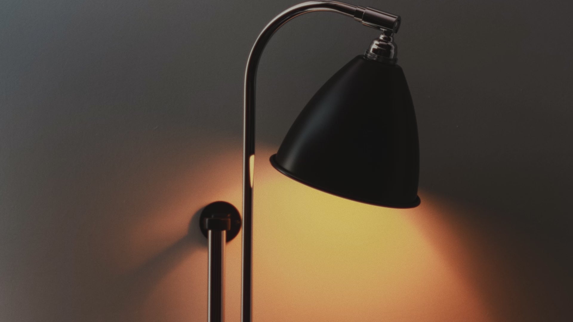 BESTLITE BL5 Wall Lamp in Black with Cream Shade