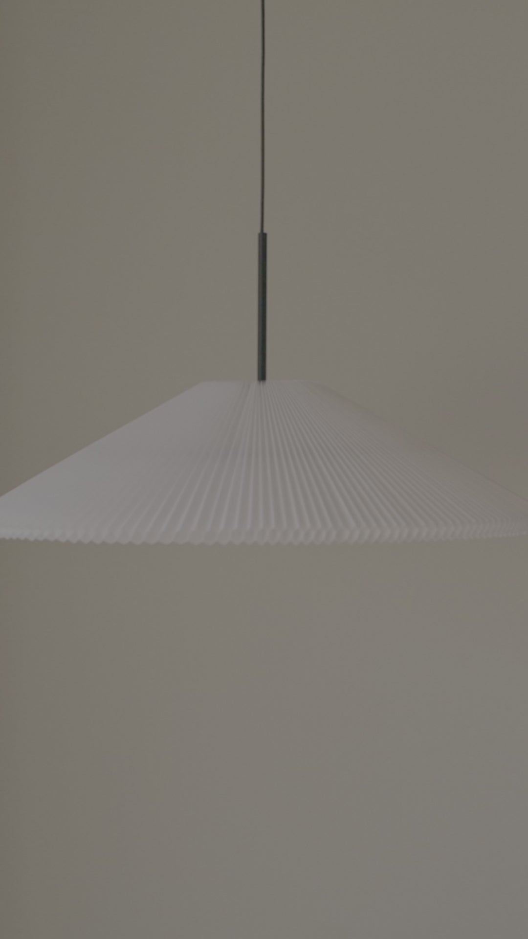 Weiße Hanglampe