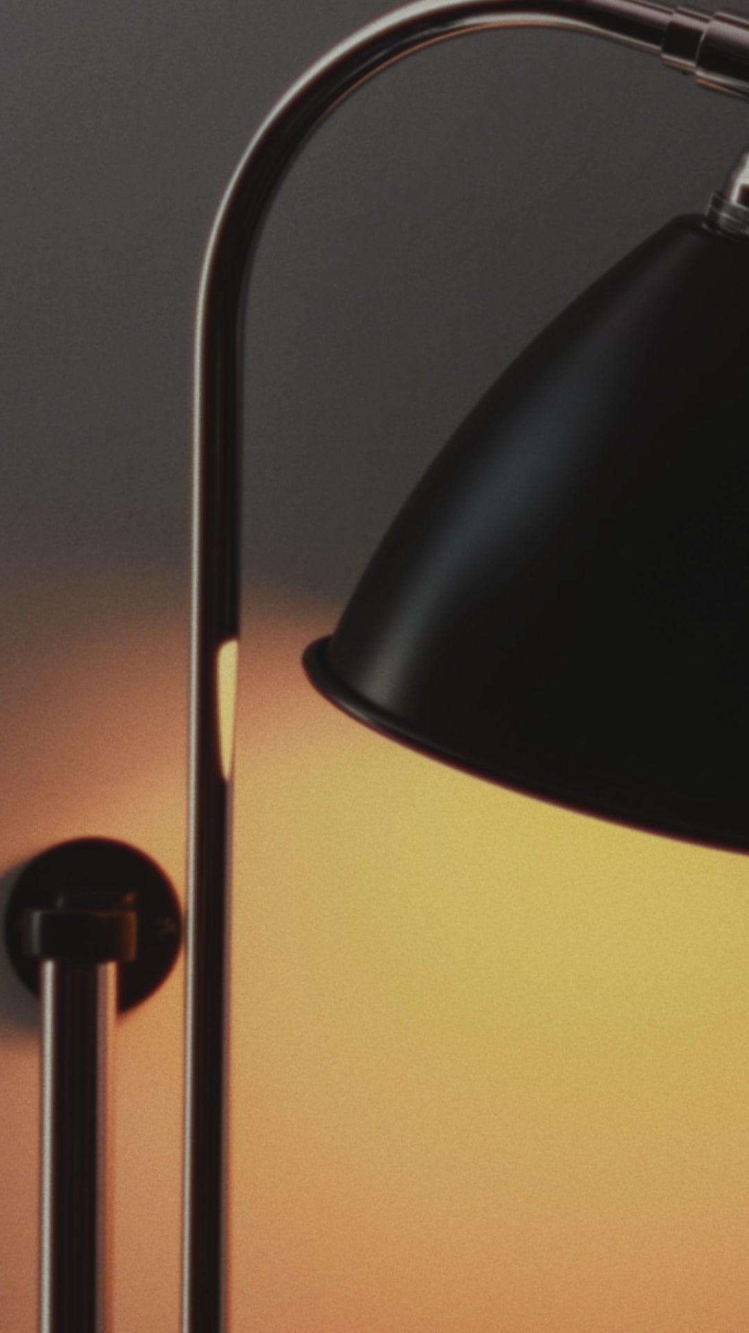 BESTLITE BL5 Wall Lamp in Black with Cream Shade