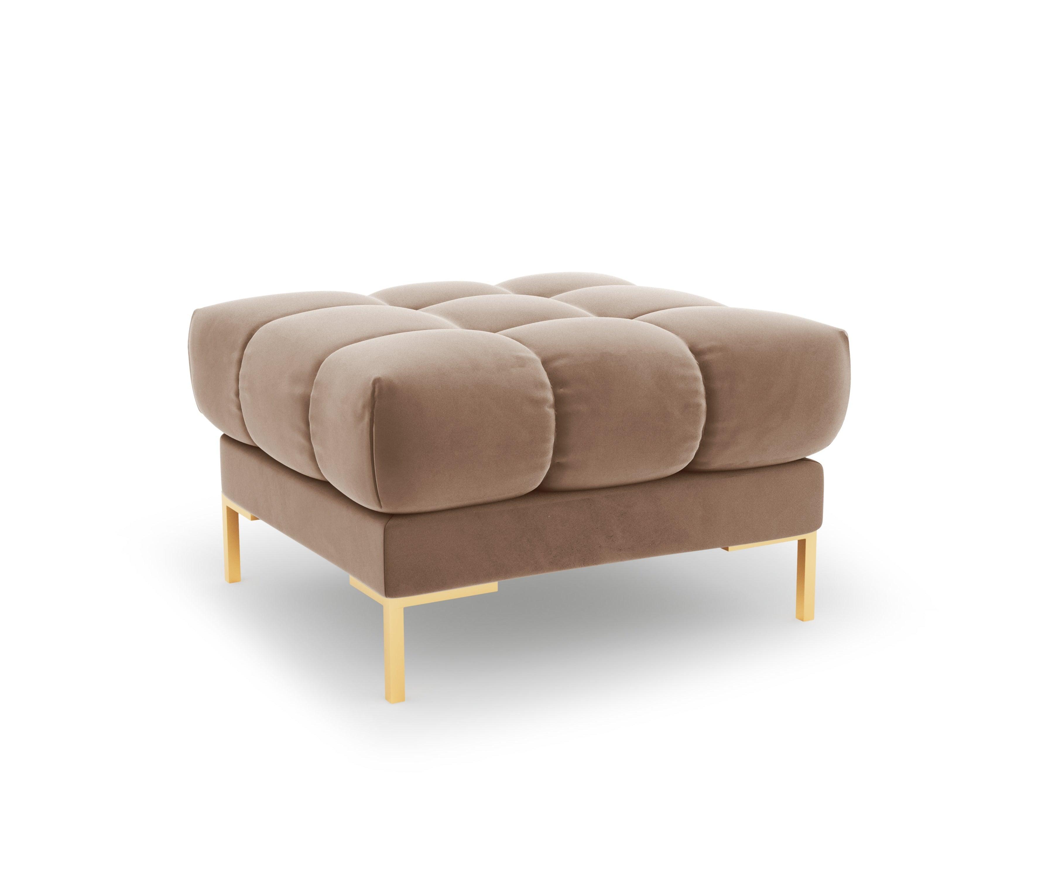 Puf aksamitny BALI beżowy ze złotą podstawą Cosmopolitan Design Eye on Design