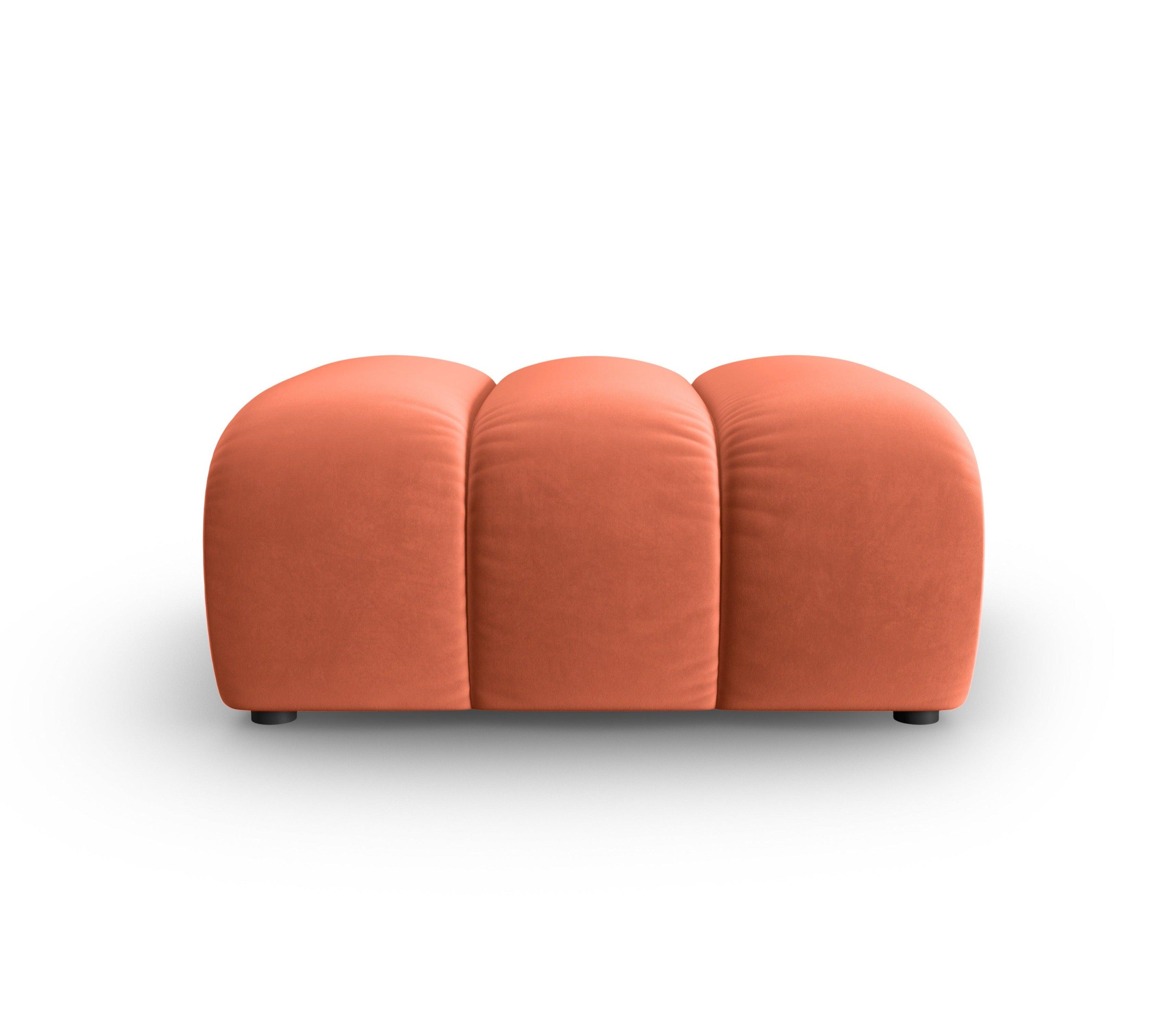 Puf aksamitny SKYLER koralowy Interieurs 86 Eye on Design