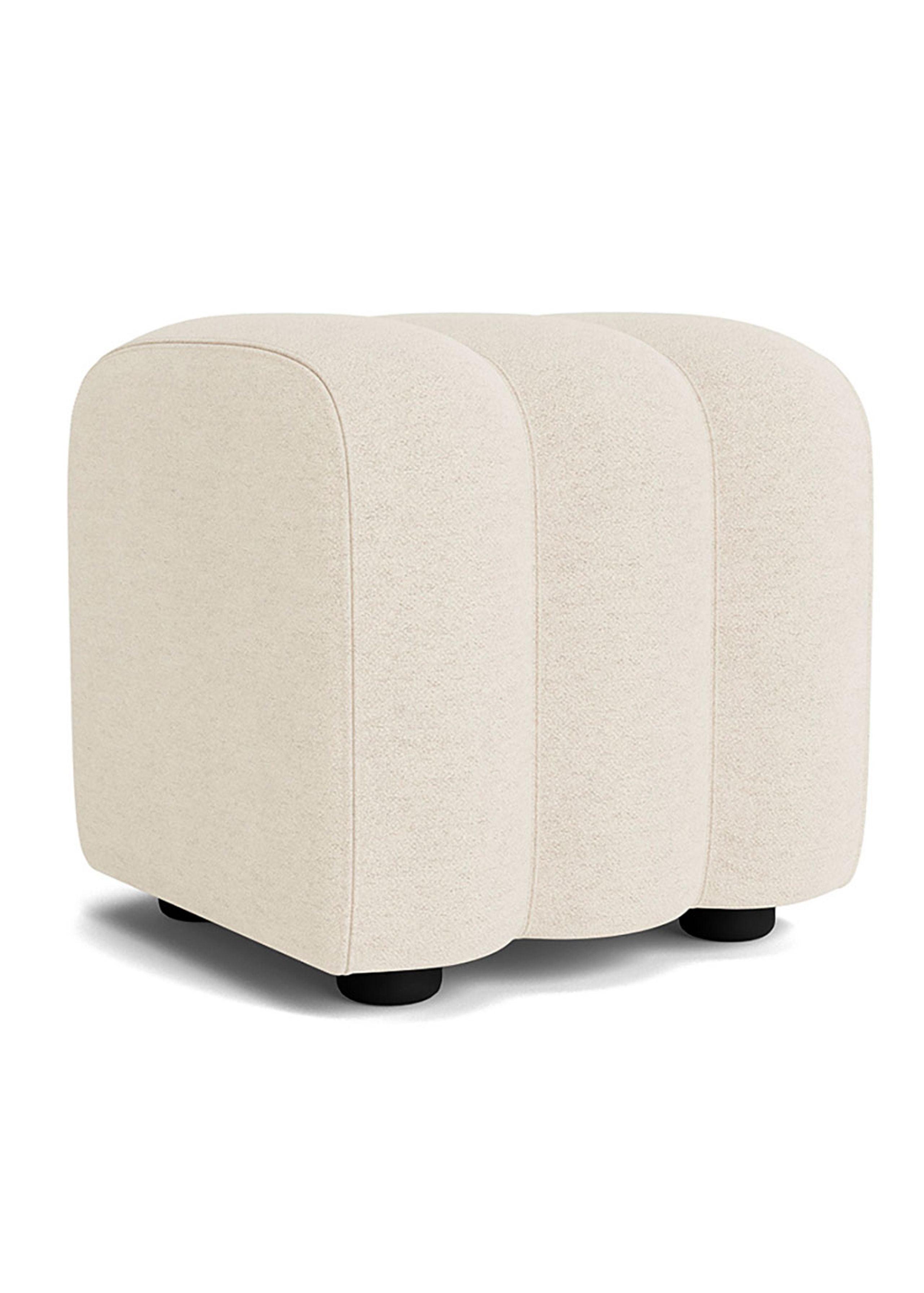 Puf STUDIO boucle kremowy NORR11 Eye on Design