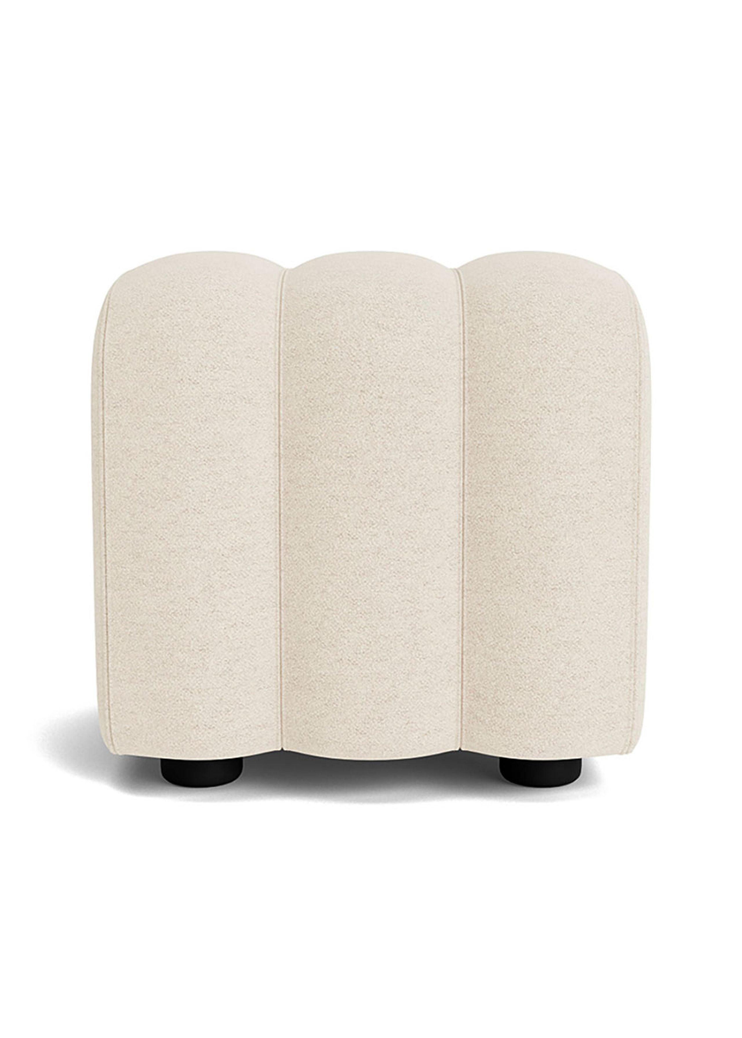 Puf STUDIO boucle kremowy NORR11 Eye on Design