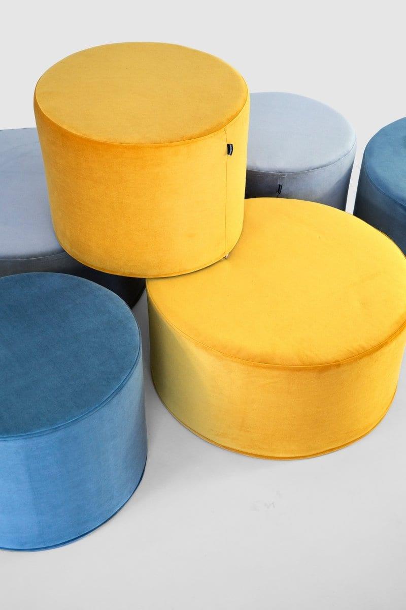 Puf welurowy miodowy Poduszkowcy Eye on Design