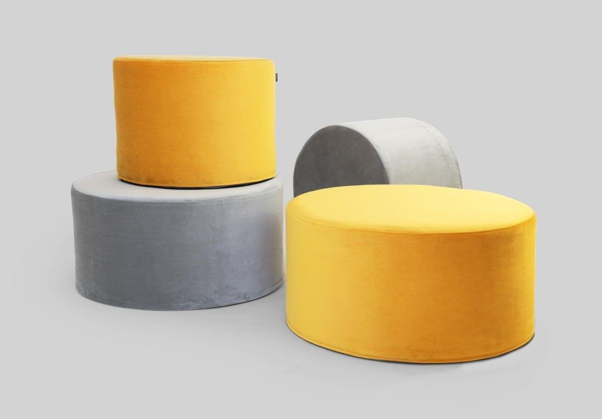 Puf welurowy miodowy Poduszkowcy Eye on Design