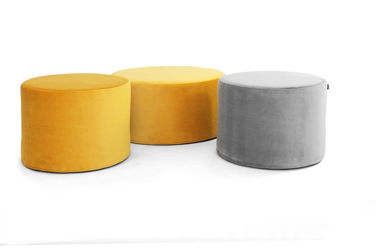 Puf welurowy miodowy Poduszkowcy Eye on Design