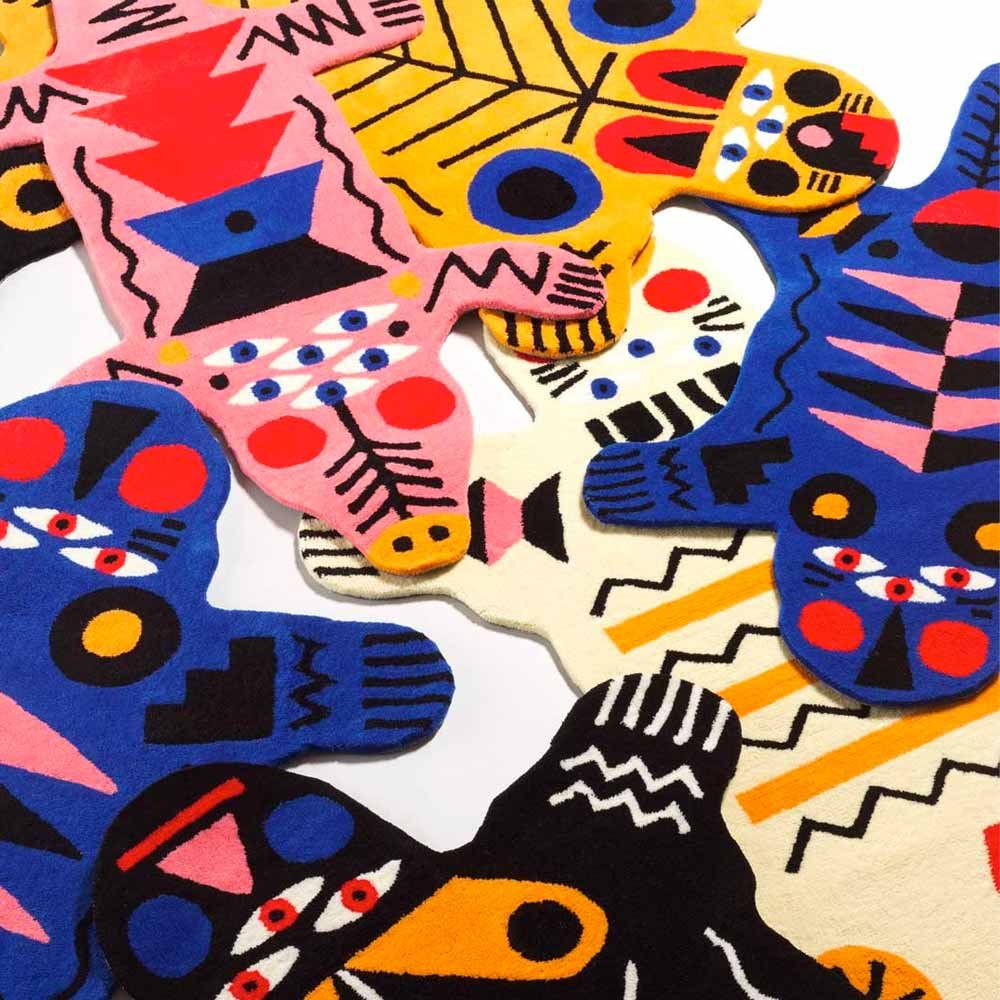 SLIP black rug