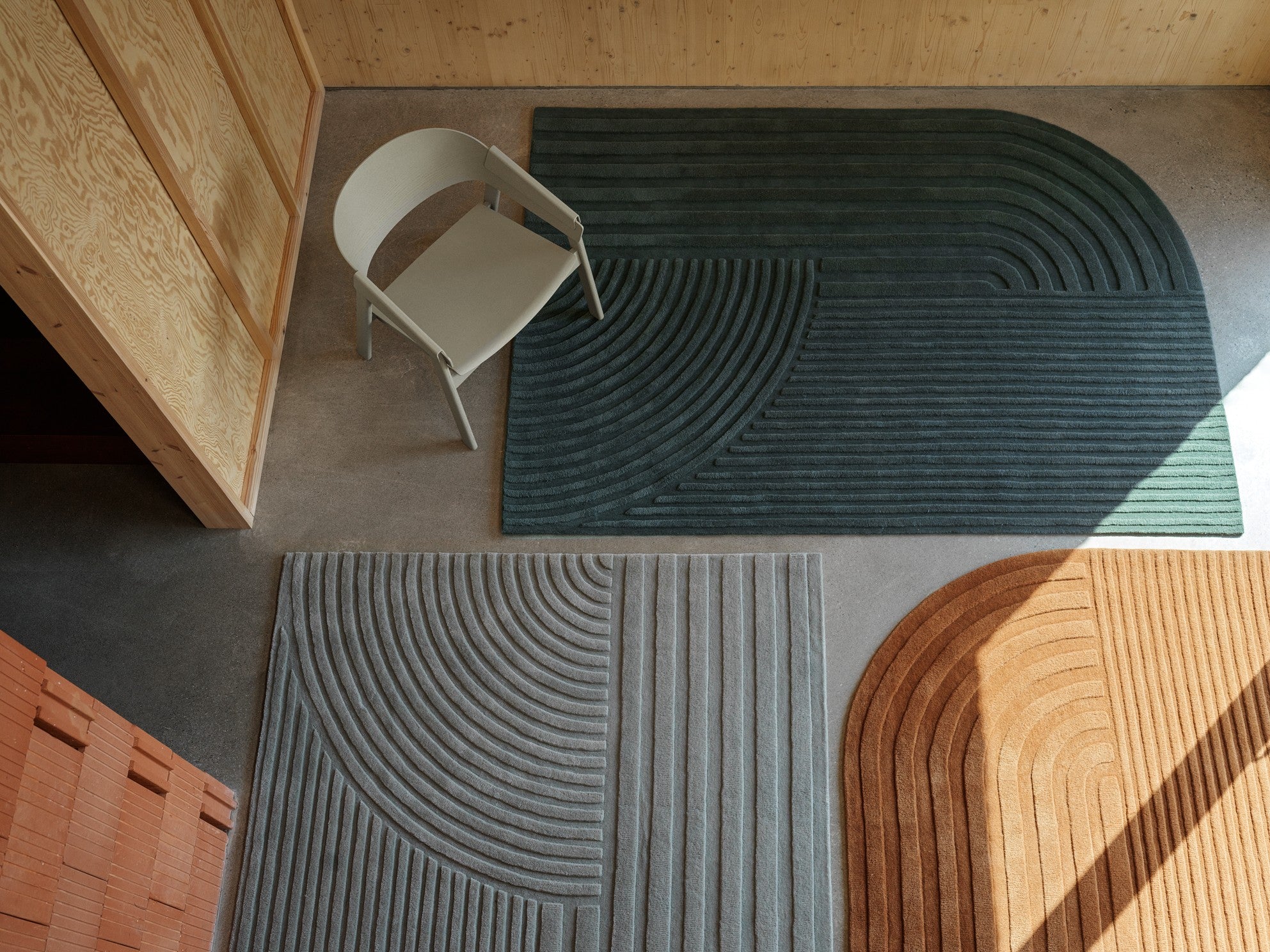 RELEVO rug dark green