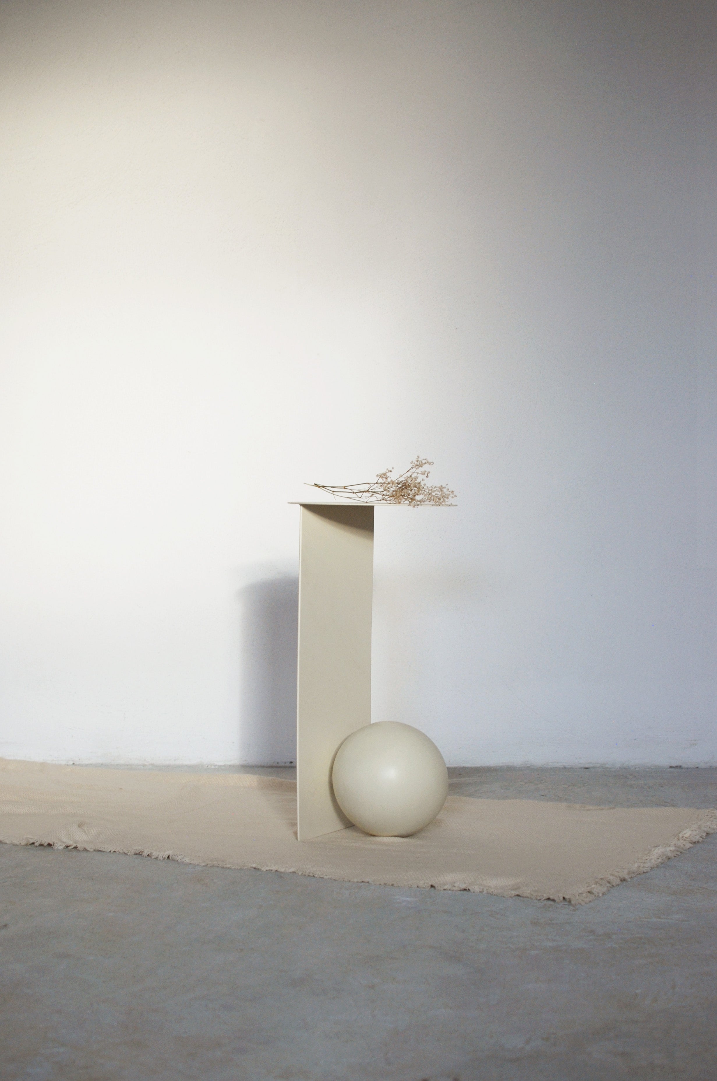SION Side Table in Steel and Wood