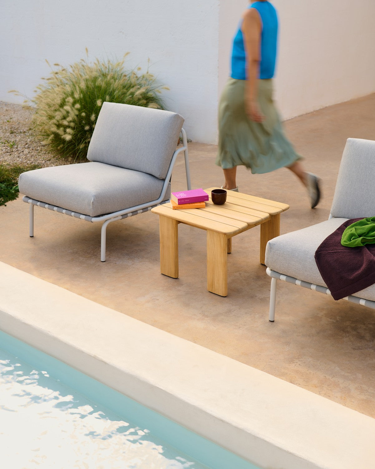 Square Outdoor Coffee Table ASSEMBLE Teak Wood