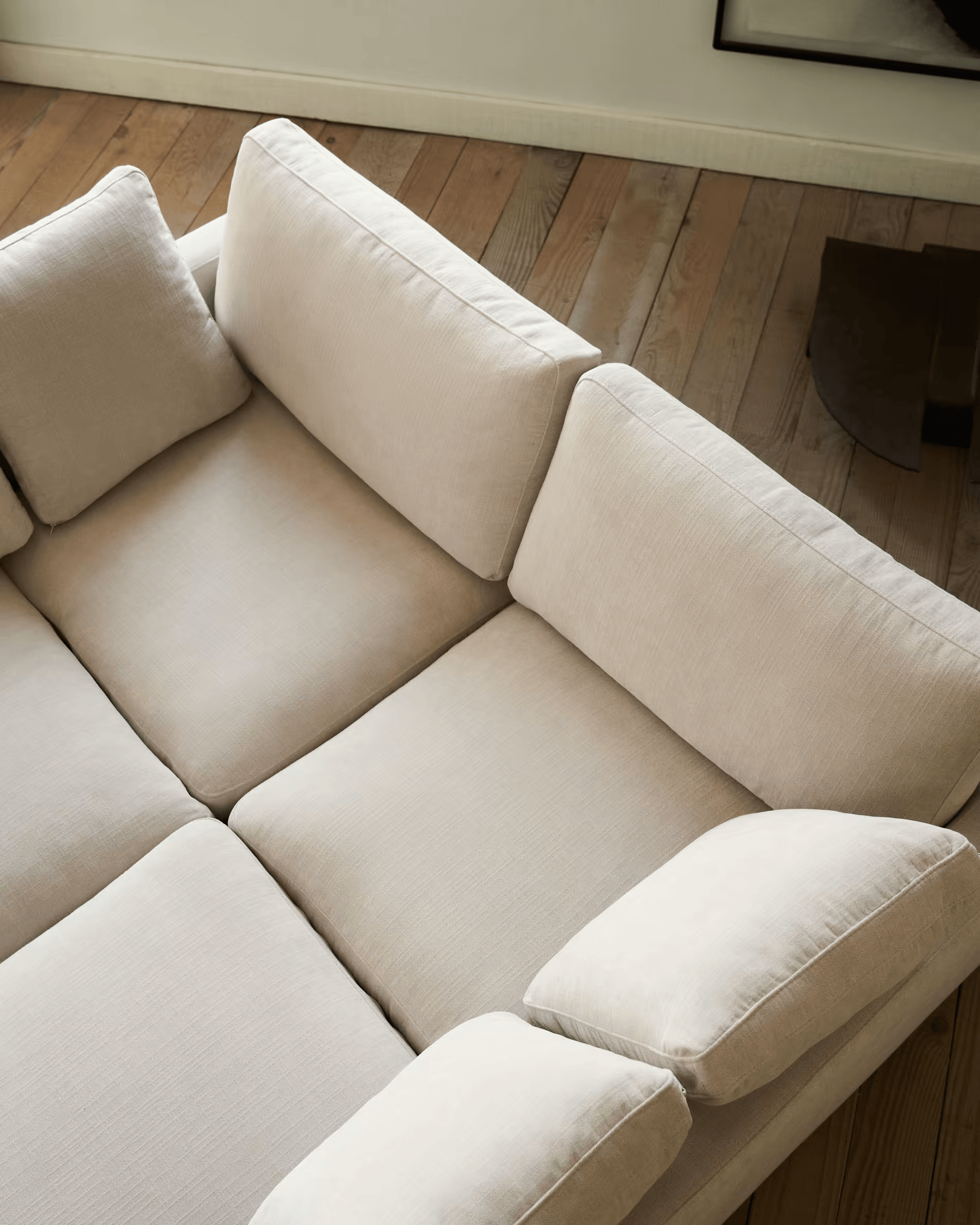 Sofa 3-osobowa z głębokim siedzeniem GALA jasnobeżowy La Forma Eye on Design